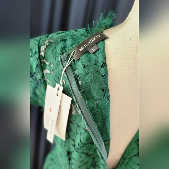 Crew Neck Floral Lace Midi Dress - Picture 9 of 16